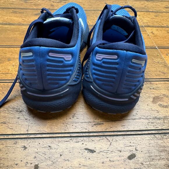 Brooks Adrenaline GTS 22 women's size 10 - Picture 6 of 7